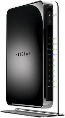 Netgear WNDR4500 - první pohled na přicházejícího krále dual bandu.